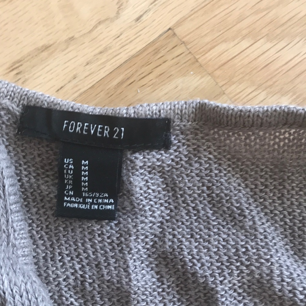 Sweater vest - Picture 2 of 3